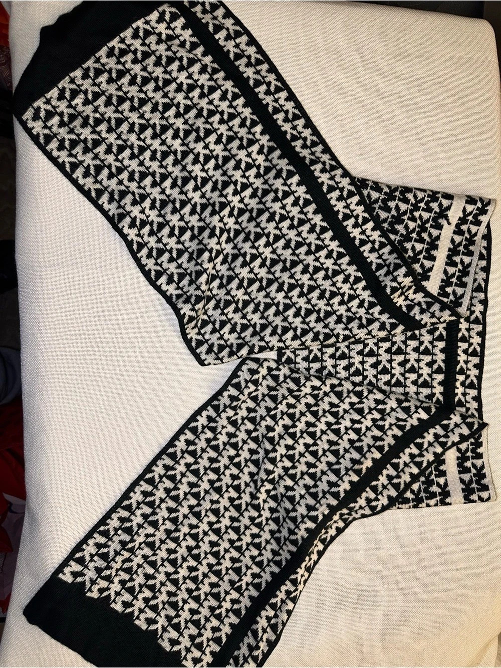Michael Kors MK Logo Monogram Knit Scarf Black & White